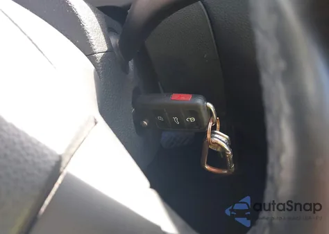 2012 Volkswagen Jetta 2.5L Se z USA, uszkodzony, nr VIN 3VWDP7AJ5CM352597